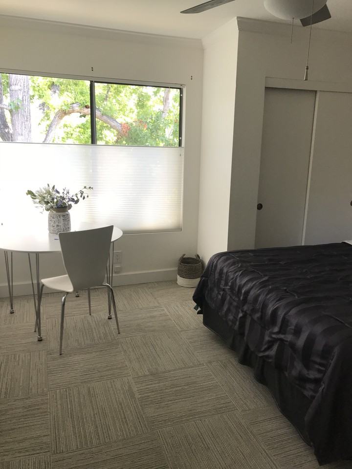 1708 Braddock Court - Photo 2 of 8