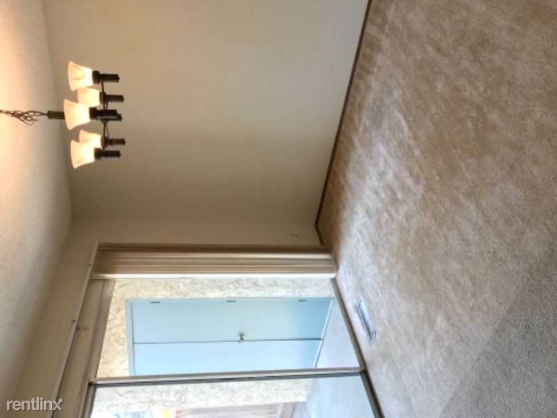 6260 Kelez Ct - Photo 3 of 6