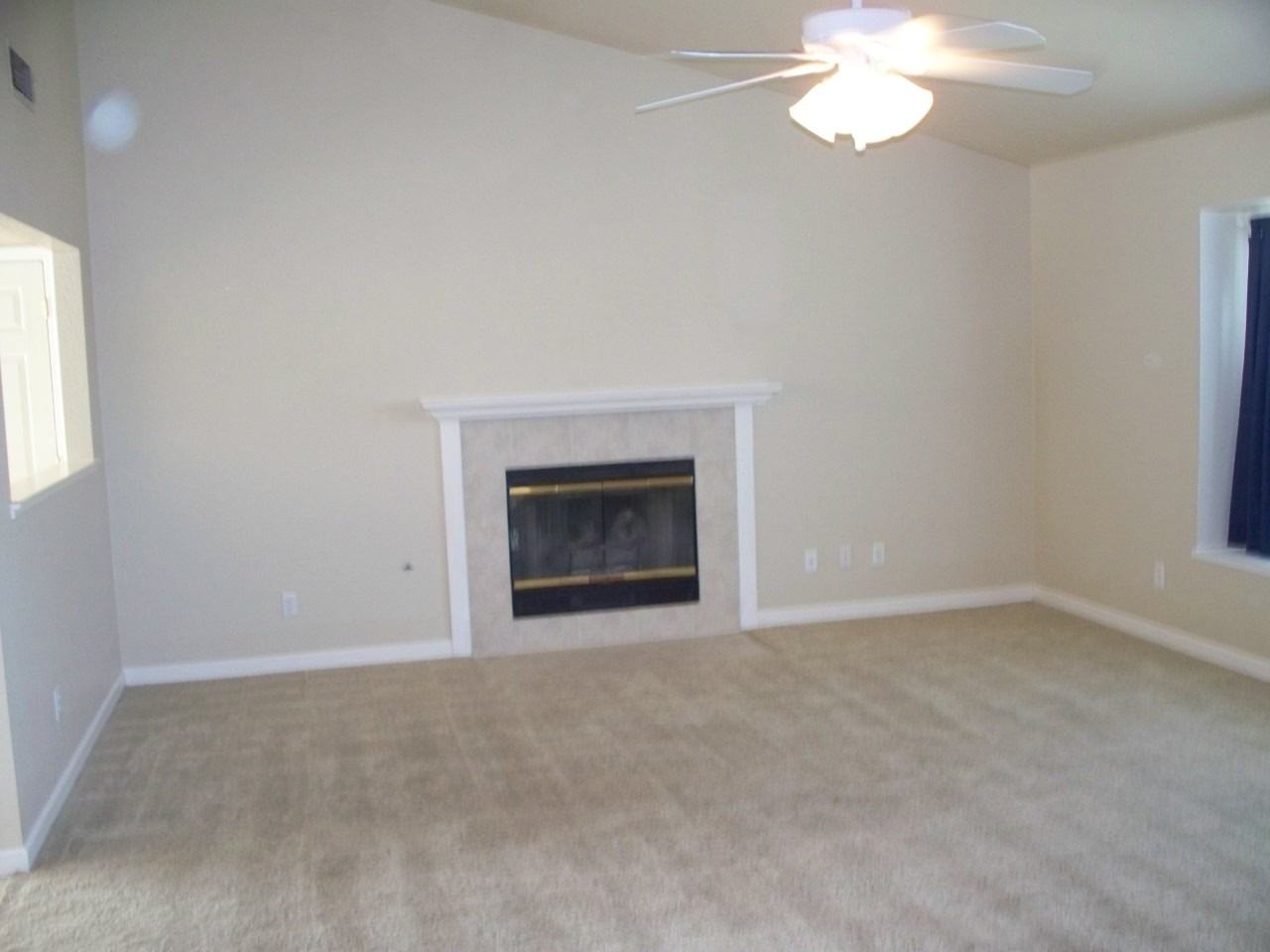 2106 Laura Ct - Photo 2 of 22