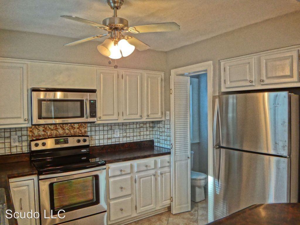 6706 Holmes Rd - Photo 3 of 20