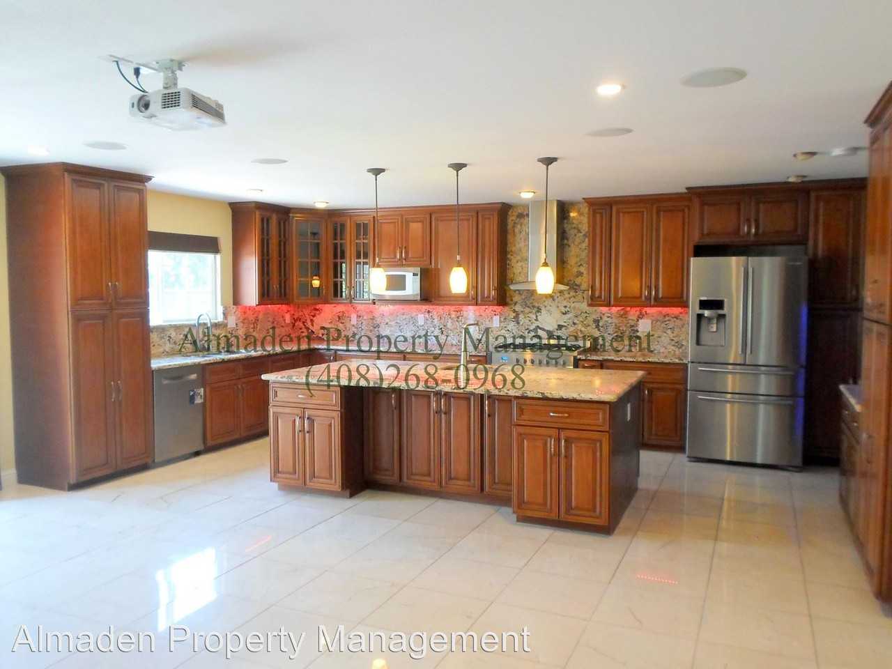 4346 Jonquil Dr - Photo 3 of 18