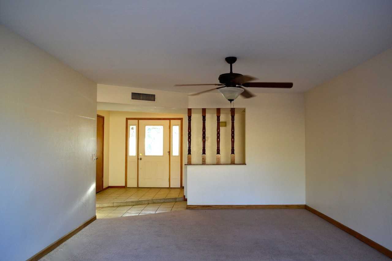 3617 S Siesta Ln - Photo 3 of 14