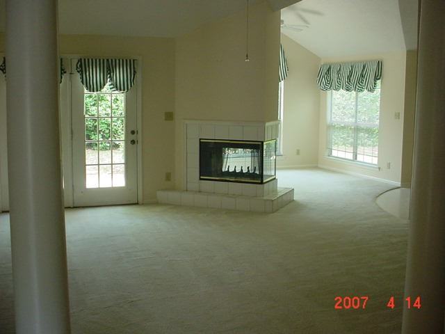 3 Pemberton Ct - Photo 2 of 7