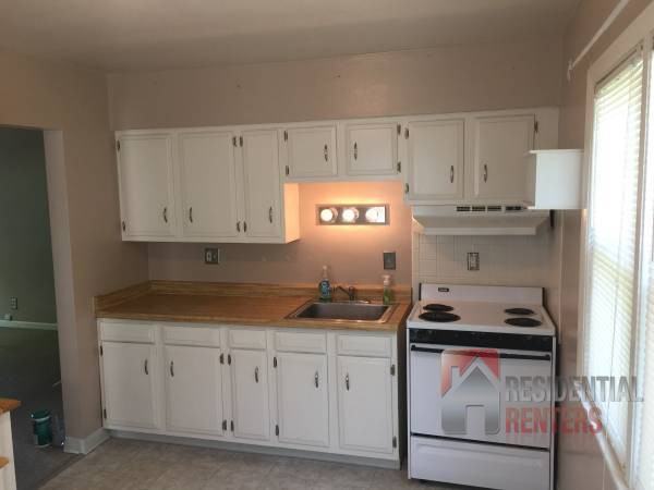 3622 South 23rd Street - Photo 2 of 8