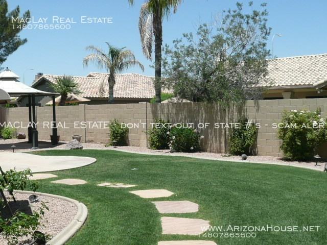 3540 W Orchid Ln - Photo 3 of 18