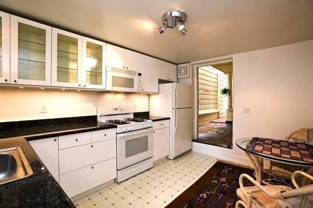 1279 Page St - Photo 3 of 10