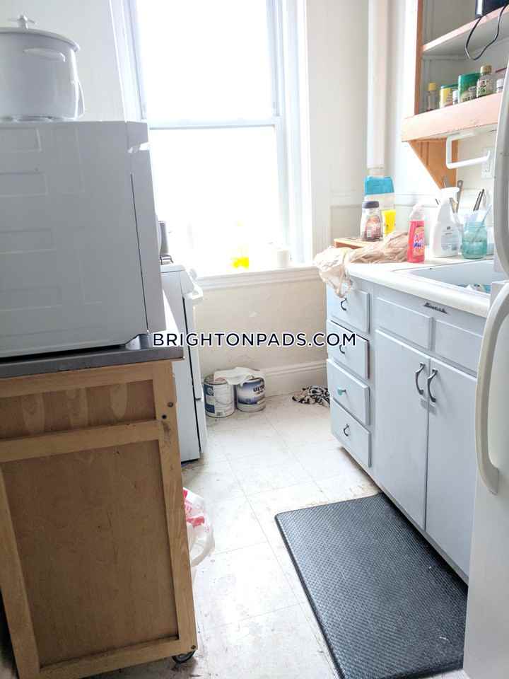 9 Egremont Road #12 - Photo 2 of 4