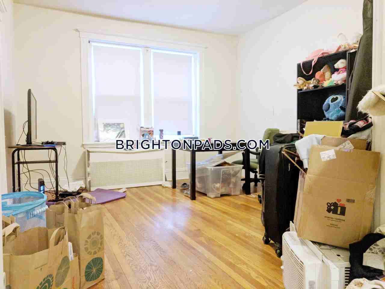 9 Egremont Road #12 - Photo 3 of 4