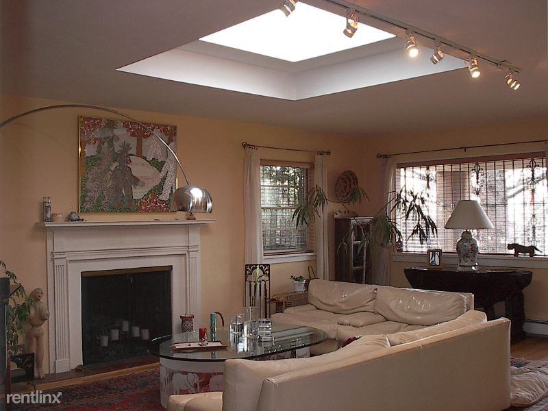 513 Rio Grande Ave - Photo 2 of 12