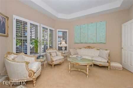 81 Plaza De Las Flores - Photo 3 of 23