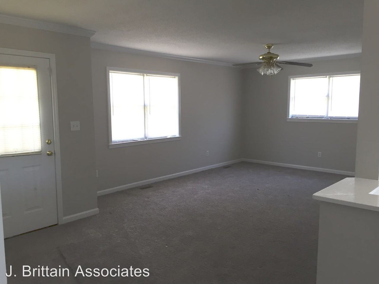 1600 Sunset Dr - Photo 2 of 12