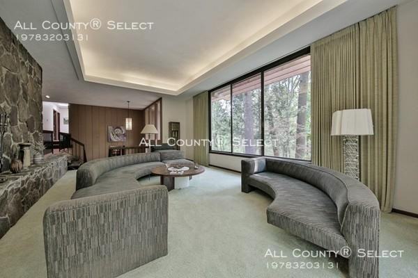 49 Burning Bush Dr - Photo 3 of 26