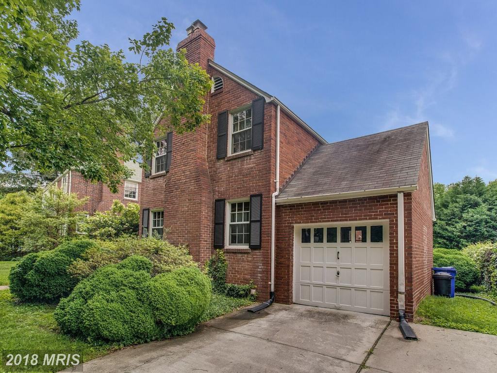 4824 Leland St - Photo 2 of 18