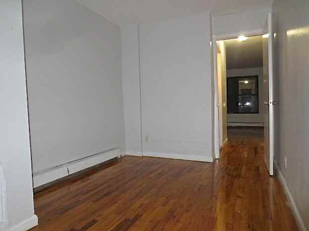 592 9th Ave #3A - Photo 3 of 5