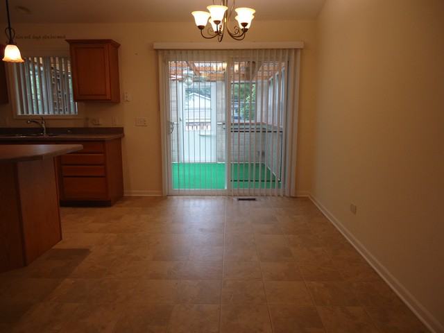 7505 Salem Rd - Photo 3 of 14