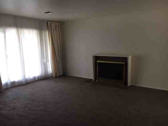 141 Goodrich St - Photo 3 of 10