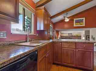 6783 S High St - Photo 3 of 15