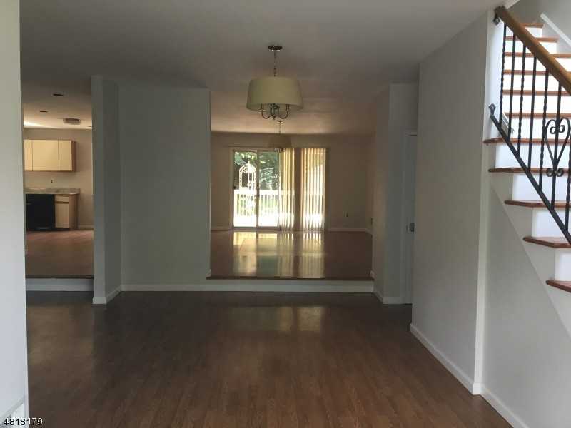 25 Lindsley Rd - Photo 2 of 16