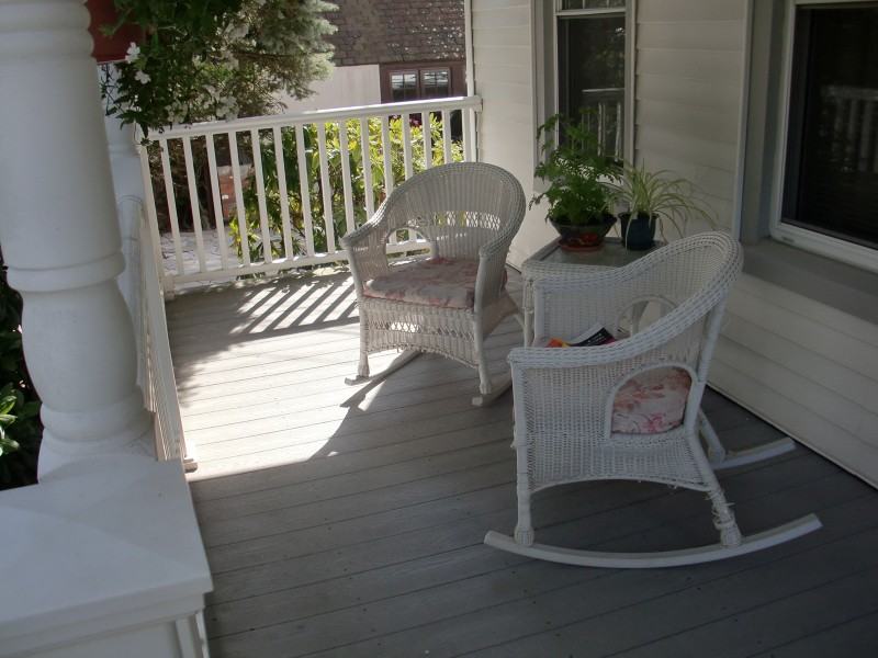 14 Concord Ave - Photo 3 of 7