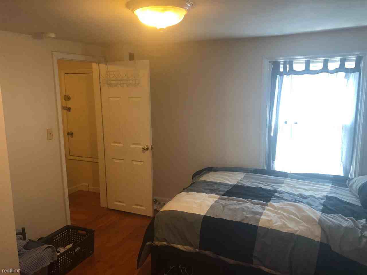 2002 Fairmount Ave - Photo 3 of 25