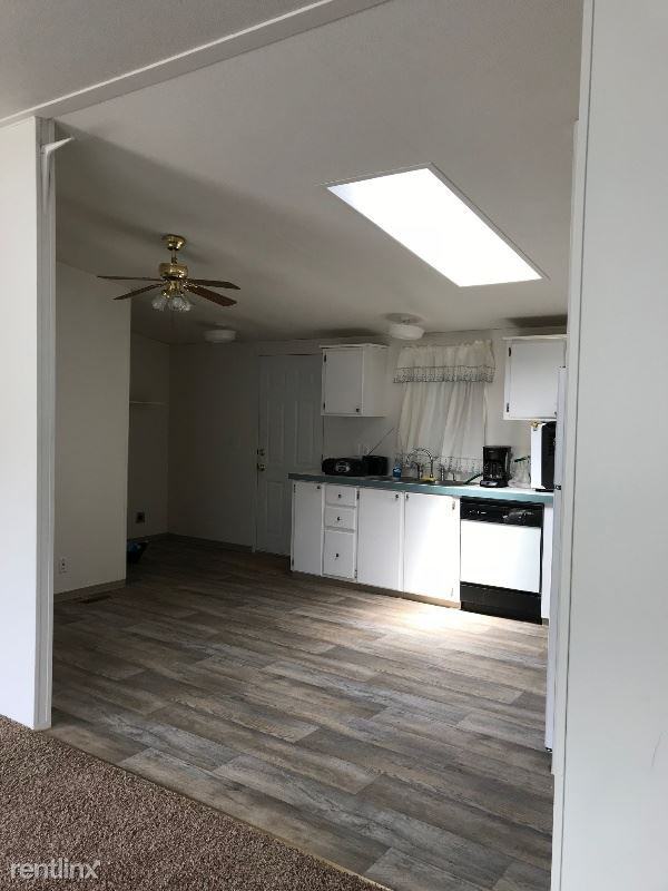 63422 Jerome Rd - Photo 3 of 10