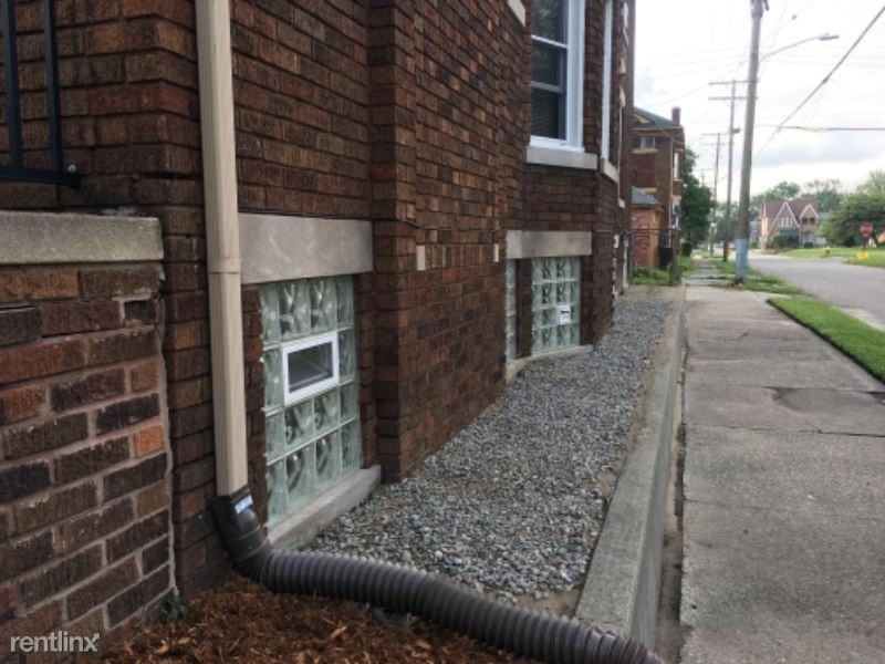 3819 W Philadelphia St - Photo 3 of 4