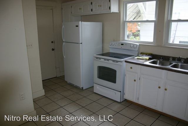 1326 E 28th St - Photo 2 of 5