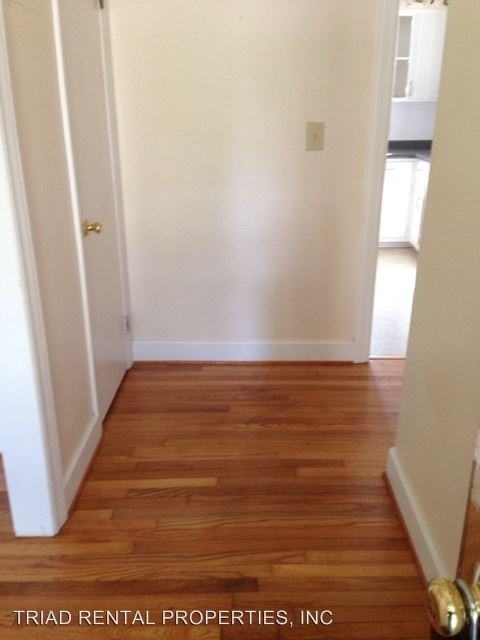 1828 Pine Grove Dr - Photo 3 of 21