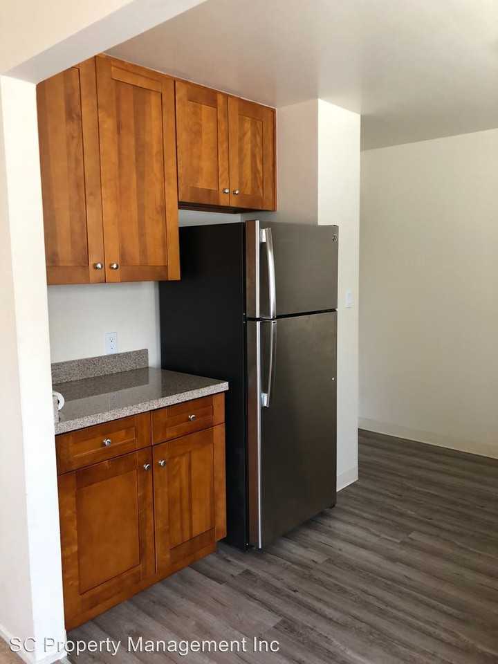 845 Roble Ave #4 - Photo 2 of 11