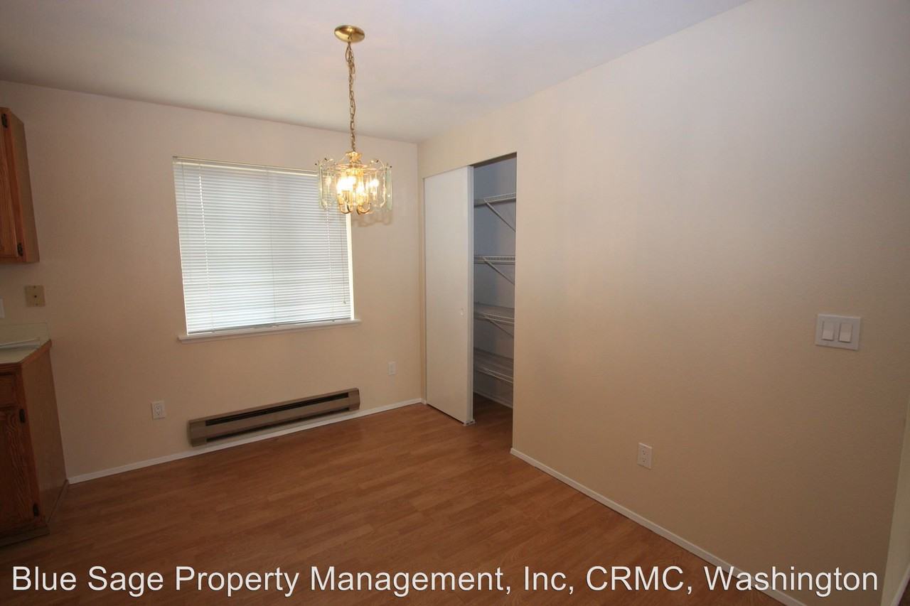 505 W 9th St - Photo 2 of 7