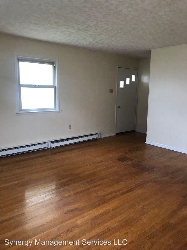 15143 - 15145 Clear Spring Road - Photo 3 of 12