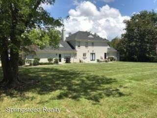 5814 Bentway Dr - Photo 2 of 25