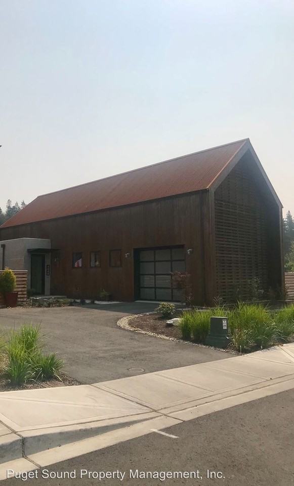 4640 Flying Goat Ave NE - Photo 3 of 26