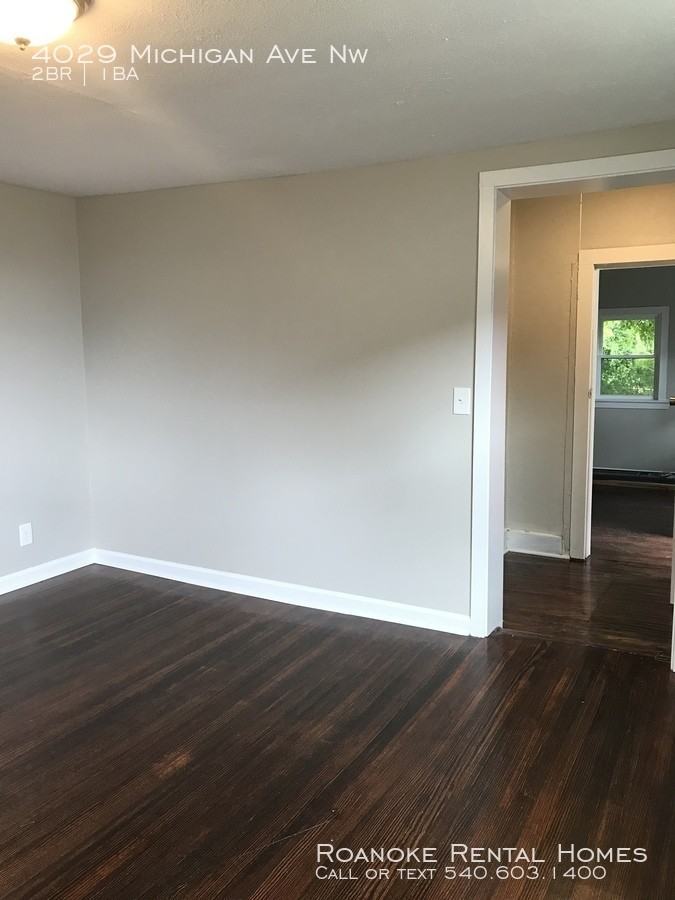 4029 Michigan Ave NW - Photo 3 of 8