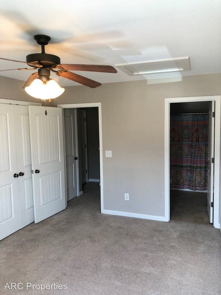 6179 Townley Way - Photo 3 of 8