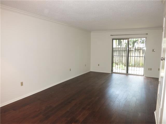 1632 Napoleon Ave - Photo 3 of 12