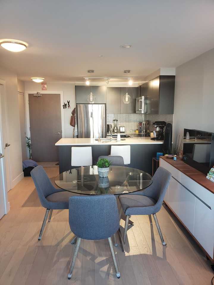 2477 Carolina Street