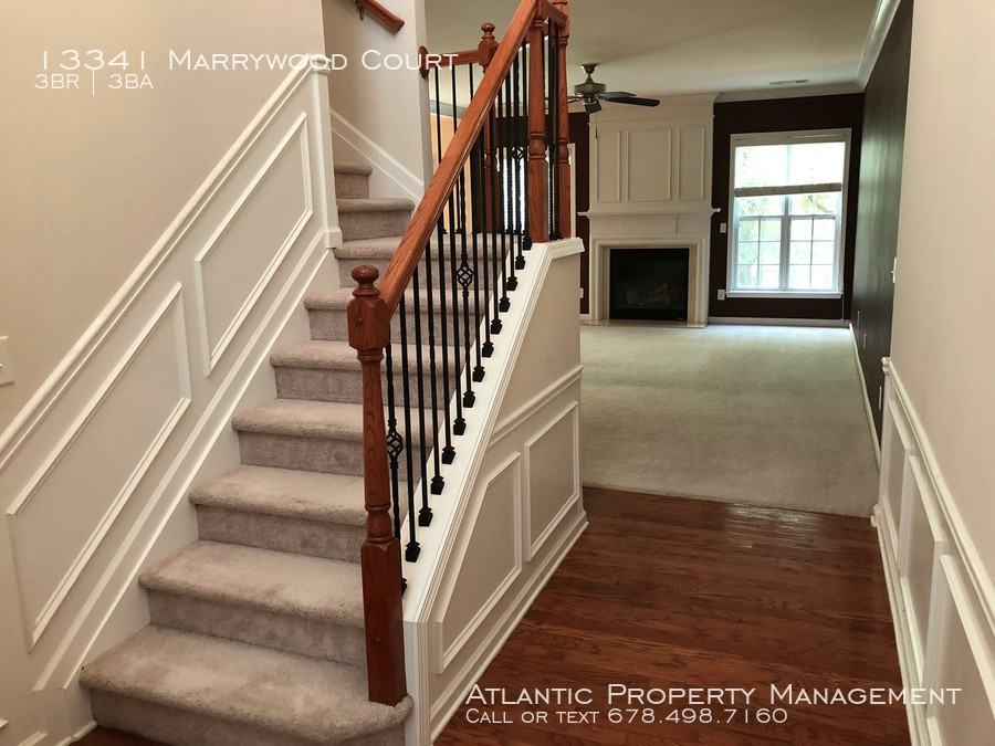 13341 Marrywood Ct - Photo 3 of 29