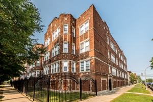 featured image of 8000 S Paulina St