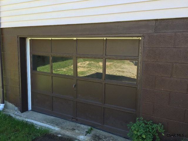 1773 Scalp Ave - Photo 2 of 20