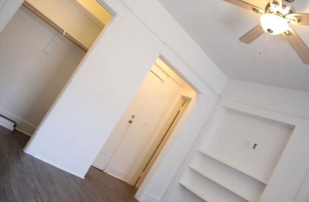2913 South Flower Street #B1 - Photo 3 of 8