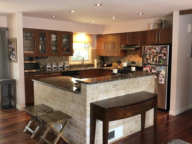 20558 N Clarice Ave - Photo 3 of 17