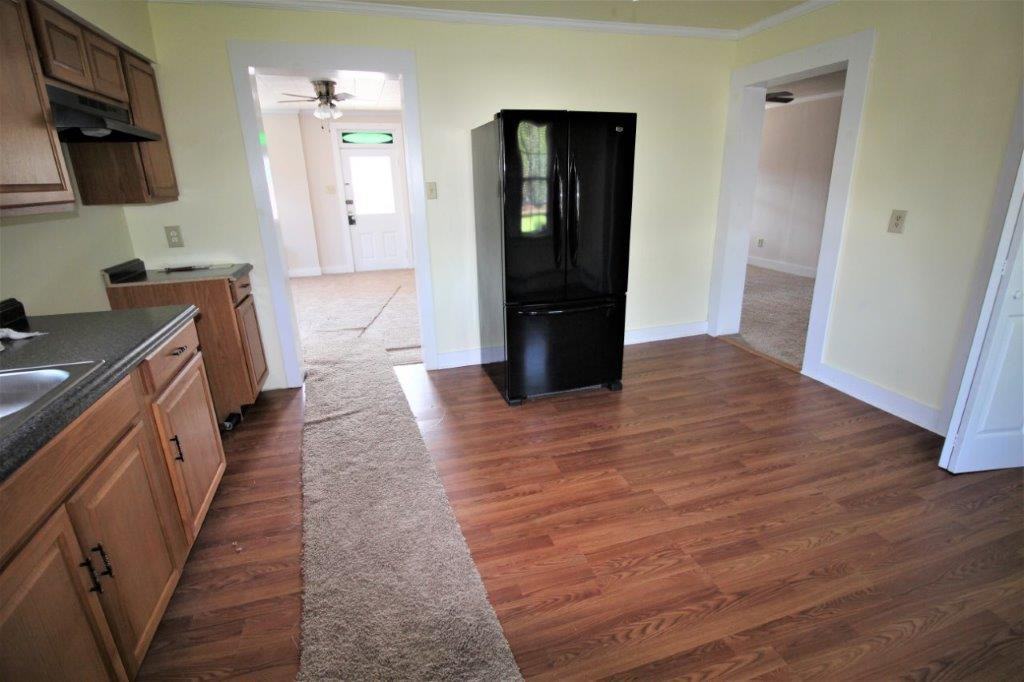 2843A Willow Street Pike - Photo 2 of 10
