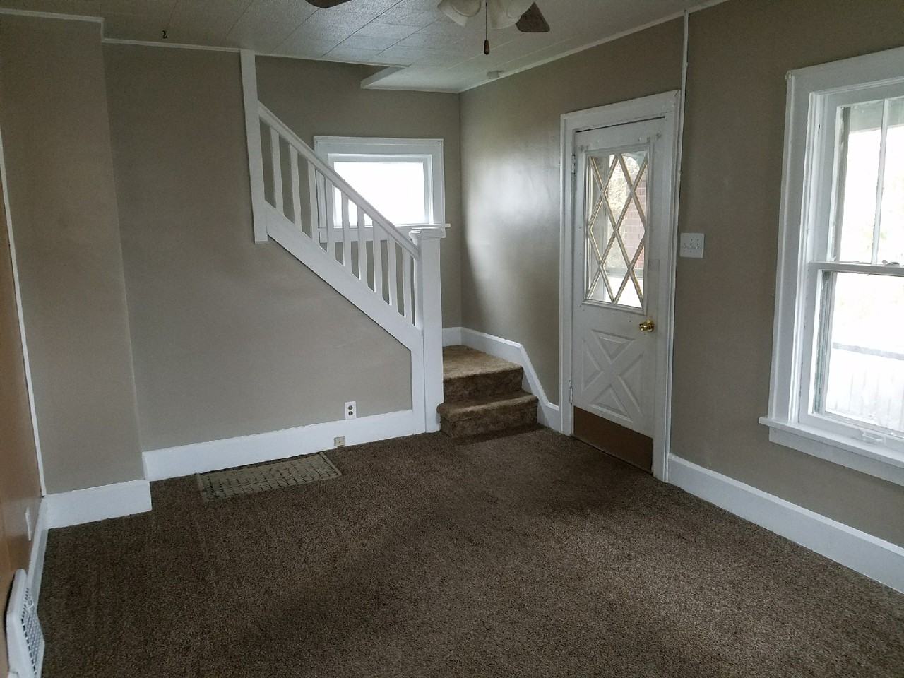 2314 8th St NW - Photo 2 of 7