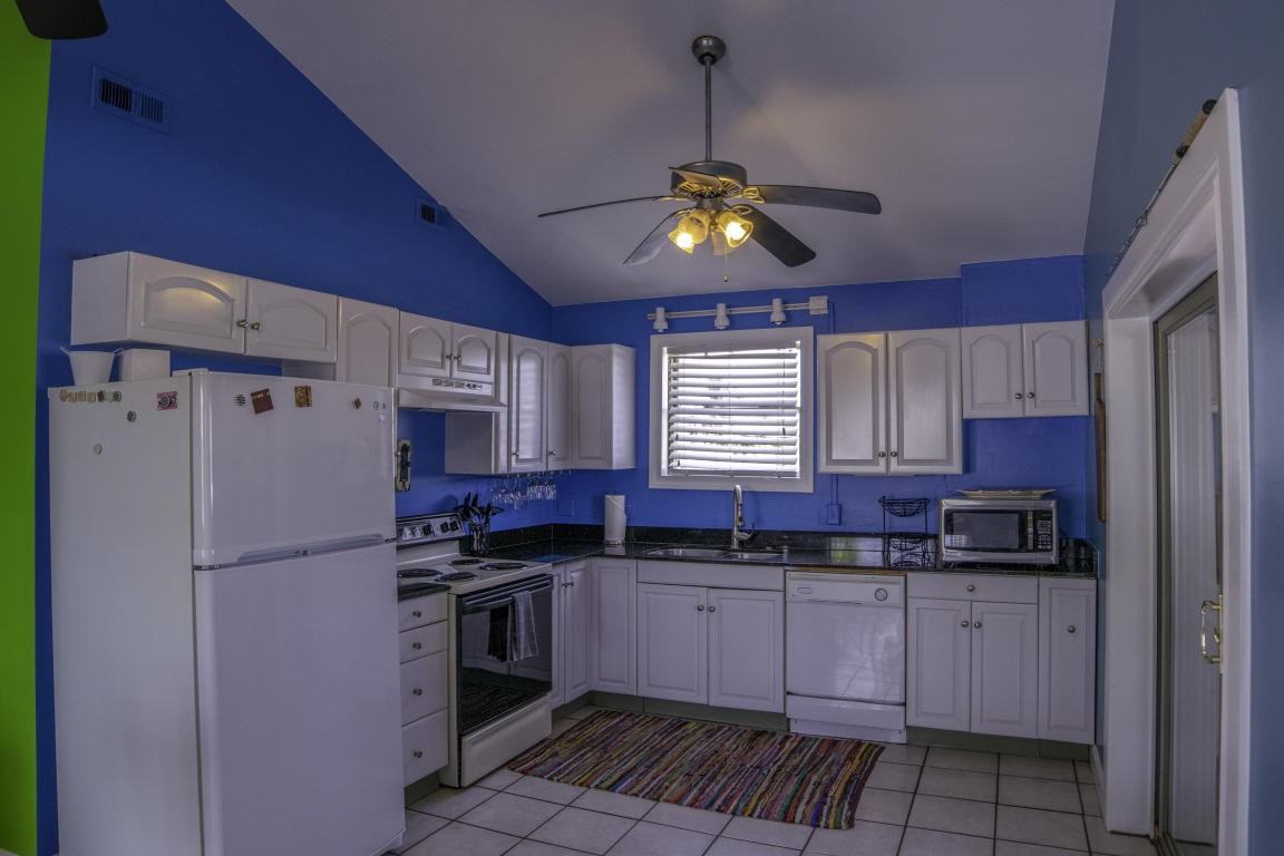 92 Sirius Ln - Photo 3 of 28