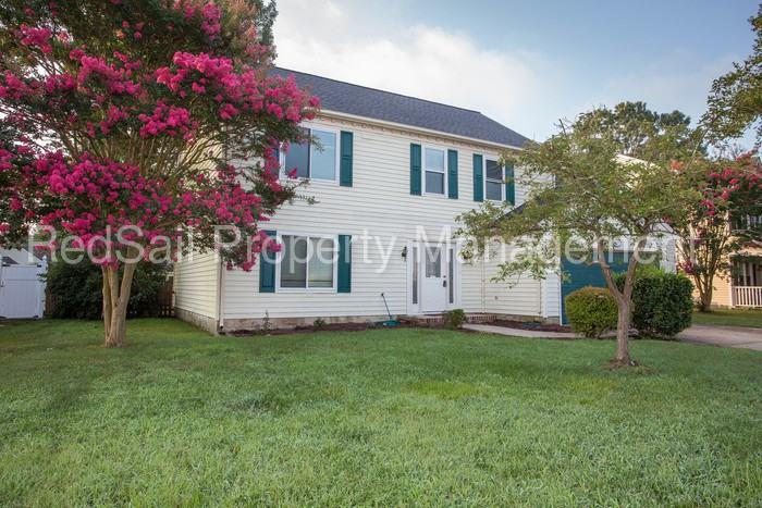 456 Waverly Pl - Photo 2 of 13