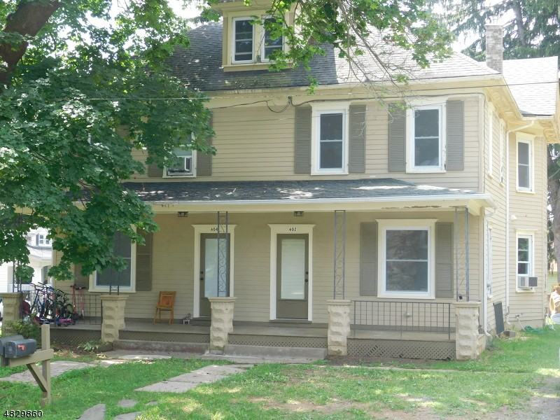 602 Thompson St - Photo 2 of 13