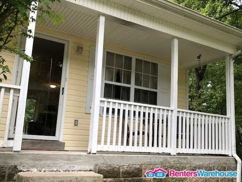 223 Woodard Ln - Photo 2 of 19