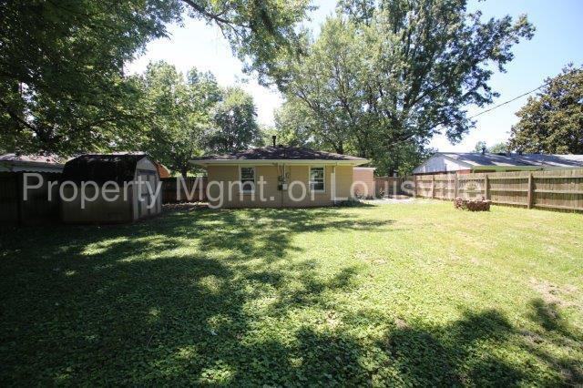 2107 Redleaf Dr - Photo 3 of 13