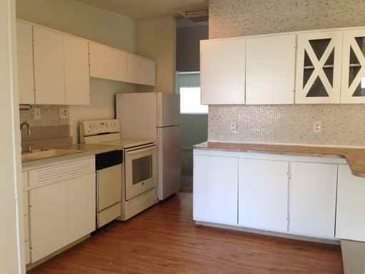 158 S 350 E - Photo 3 of 18